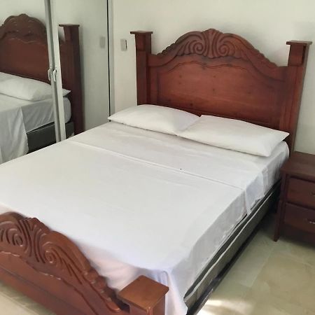 Posada El Sol, Home Near Airport Sdq Бока Чика Екстериор снимка