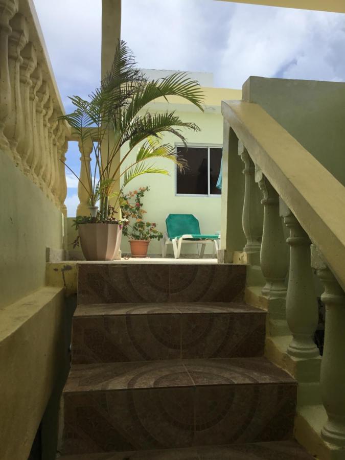 Posada El Sol, Home Near Airport Sdq Бока Чика Екстериор снимка