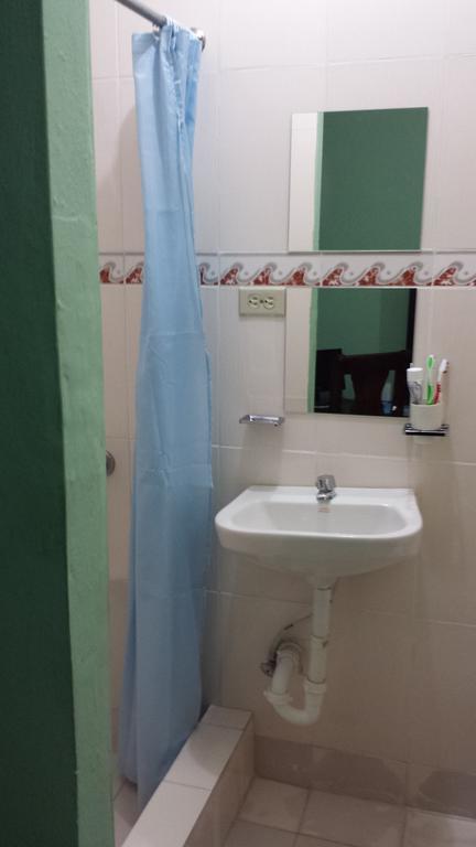 Posada El Sol, Home Near Airport Sdq Бока Чика Стая снимка