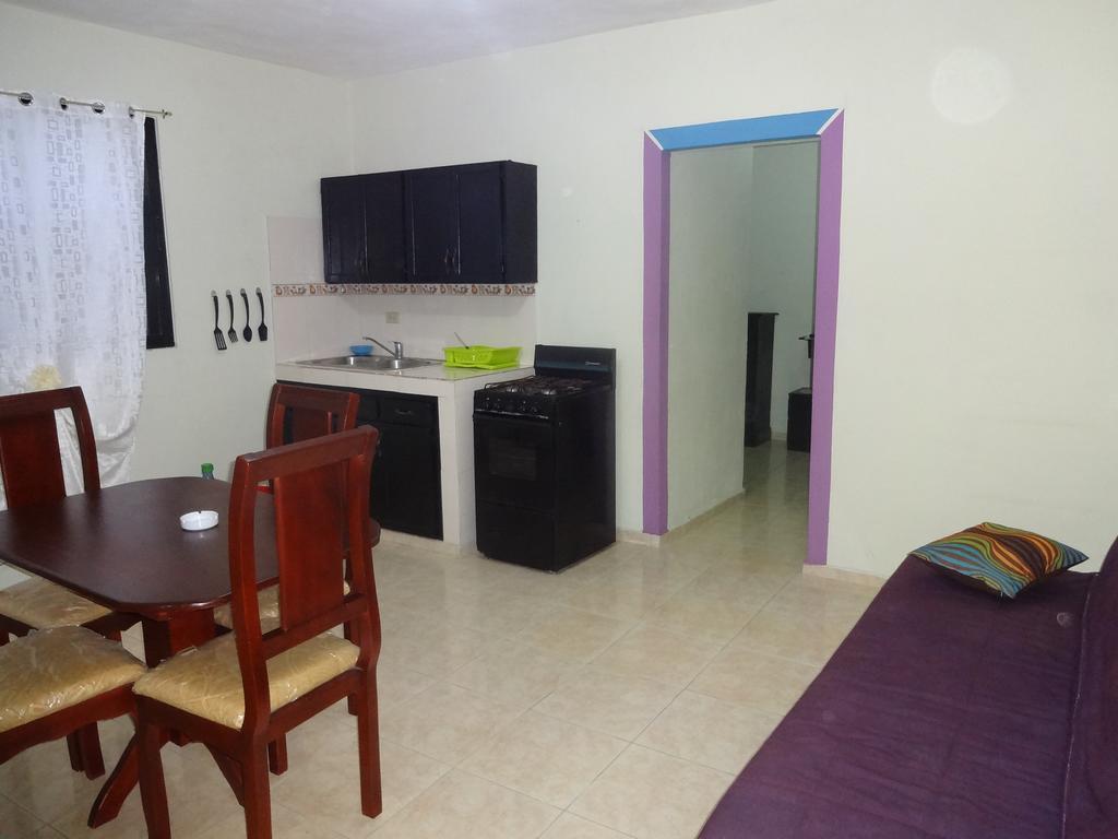 Posada El Sol, Home Near Airport Sdq Бока Чика Стая снимка