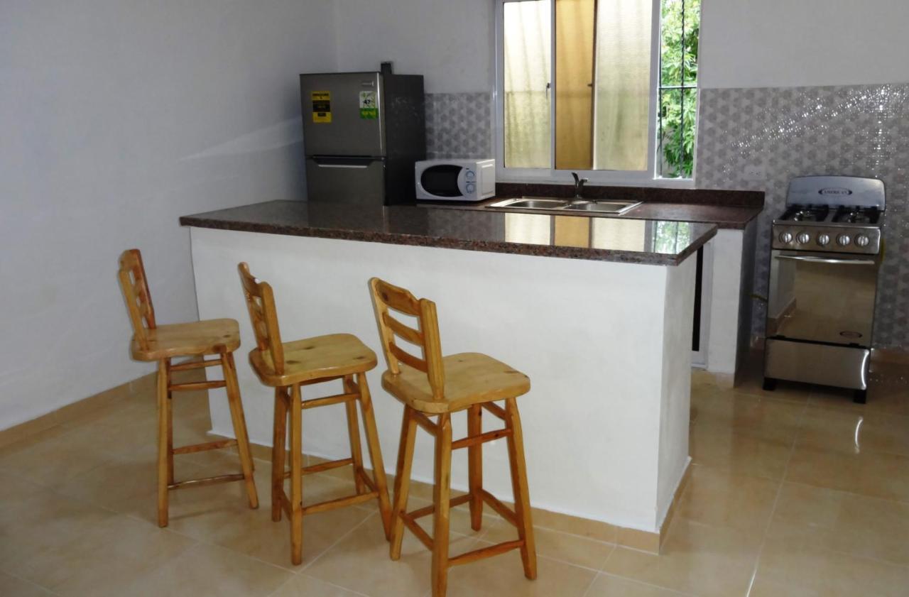 Posada El Sol, Home Near Airport Sdq Бока Чика Екстериор снимка
