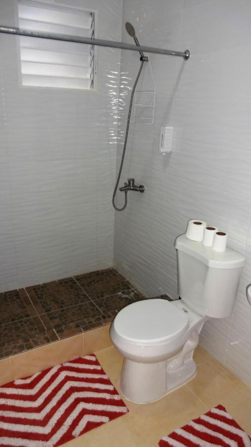 Posada El Sol, Home Near Airport Sdq Бока Чика Екстериор снимка