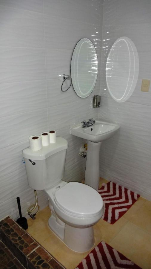 Posada El Sol, Home Near Airport Sdq Бока Чика Екстериор снимка
